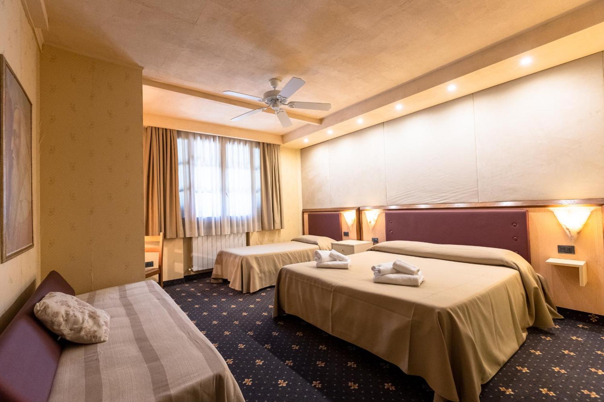 Holiday Rooms Antica Badia Volterra Exteriér fotografie